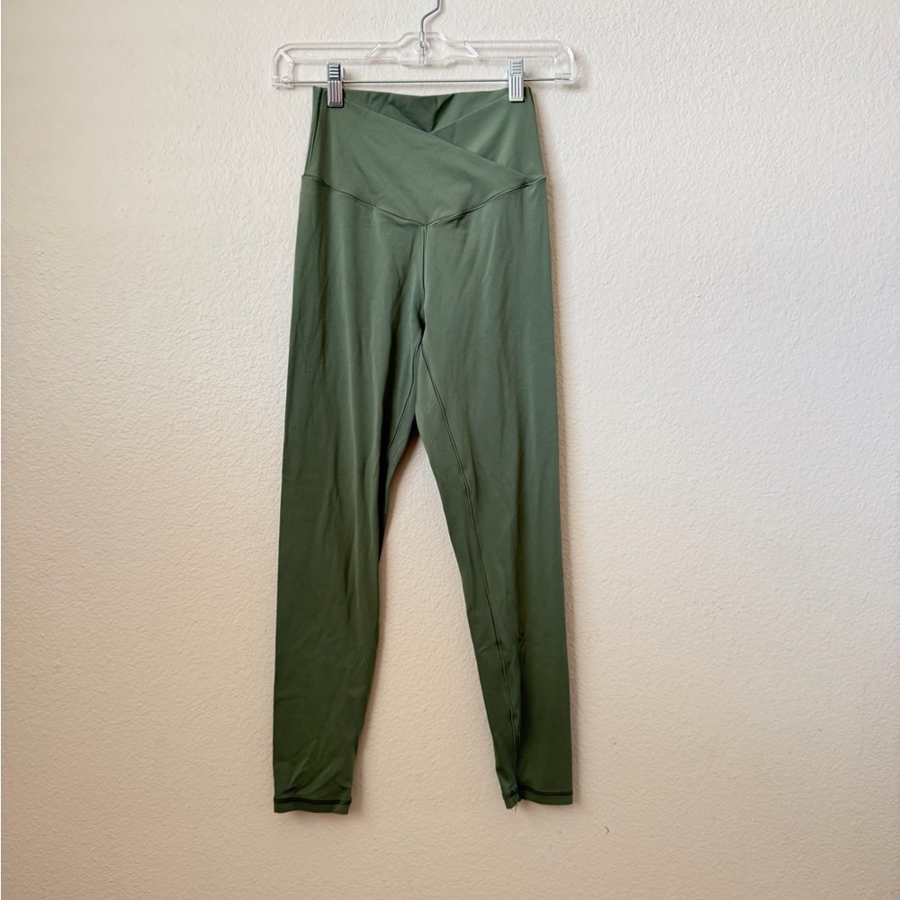 Offline Green Crossover Leggings